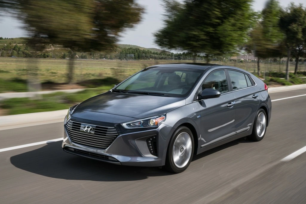 هیوندای آیونیک Hyundai Ioniq 2016
