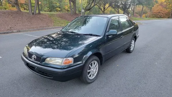 مشخصات فنی تویوتا کرولا نسل هشتم Toyota corolla E110